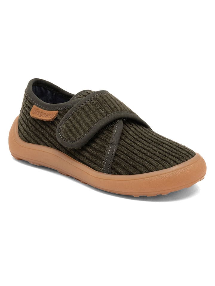 Kapcie w kolorze khaki