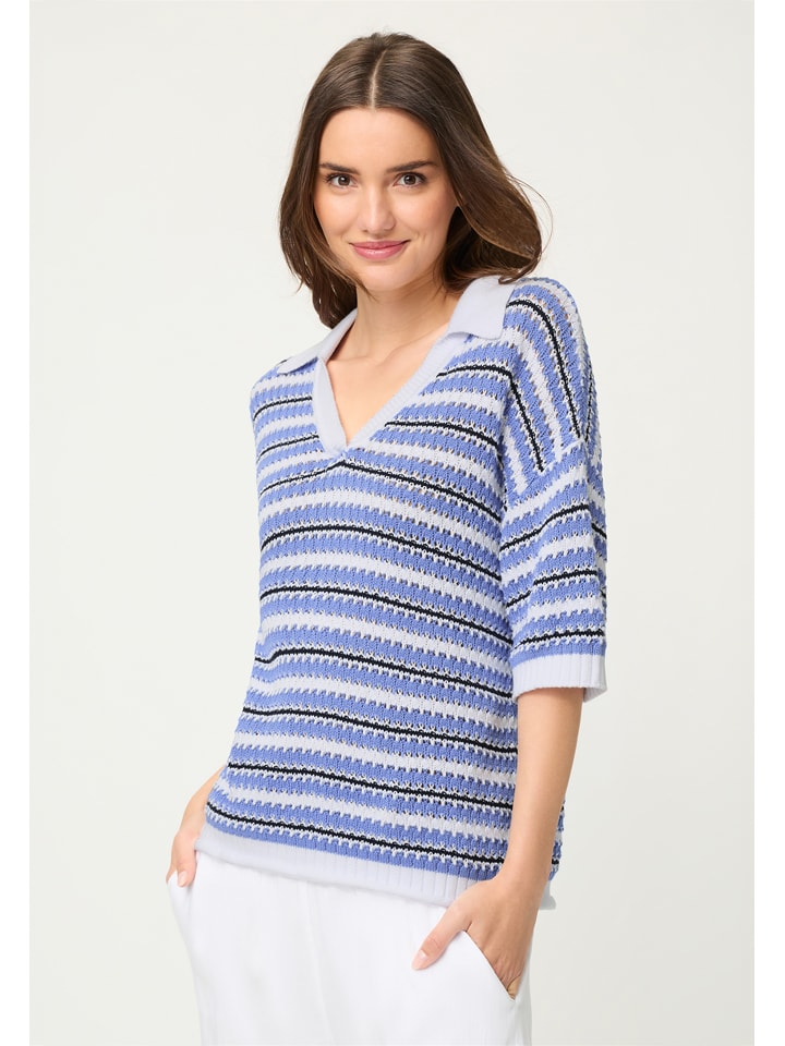 Sweter w kolorze niebiesko-kremowym