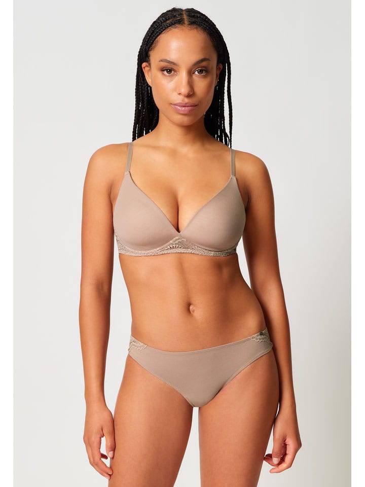 Soft-BH in Beige