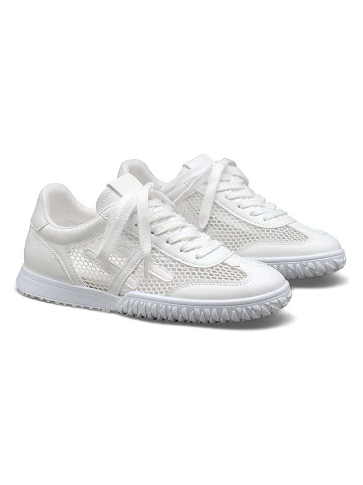 Sneakers in Weiß