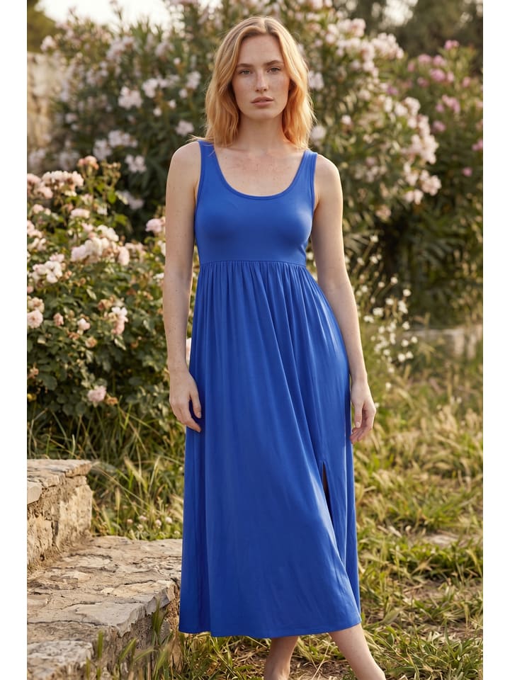 Kleid in Dunkelblau