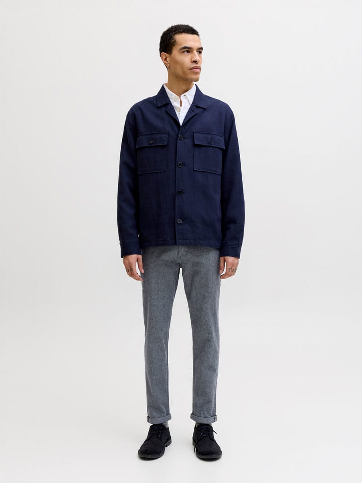 Chino in Grau