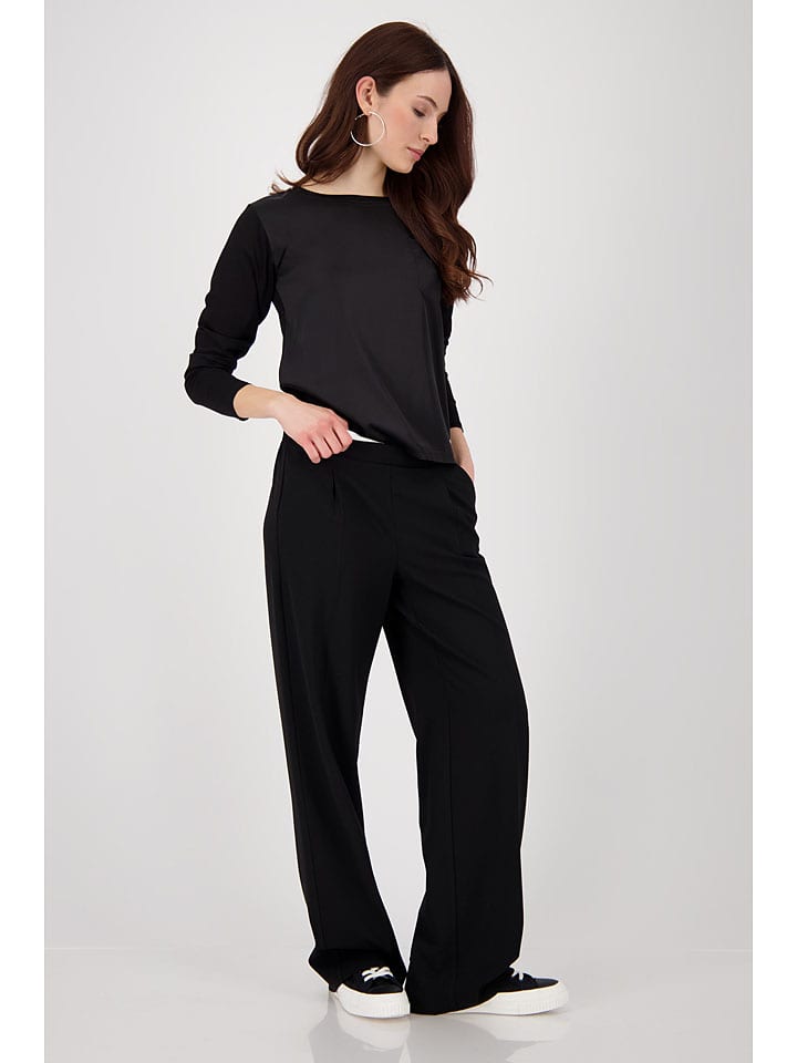 Bluse in Schwarz