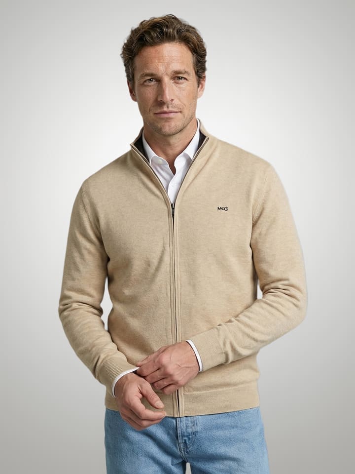 Cardigan in Beige