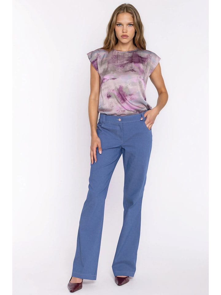 Hose in Blau