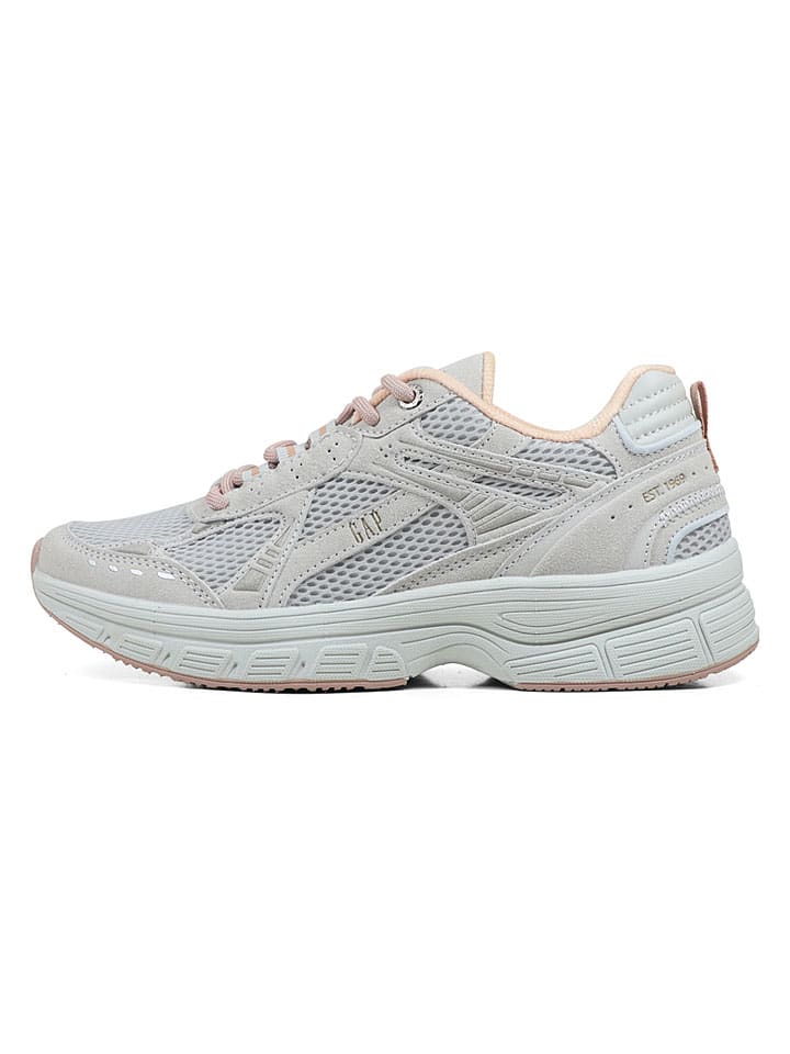 Sneakers in Weiß
