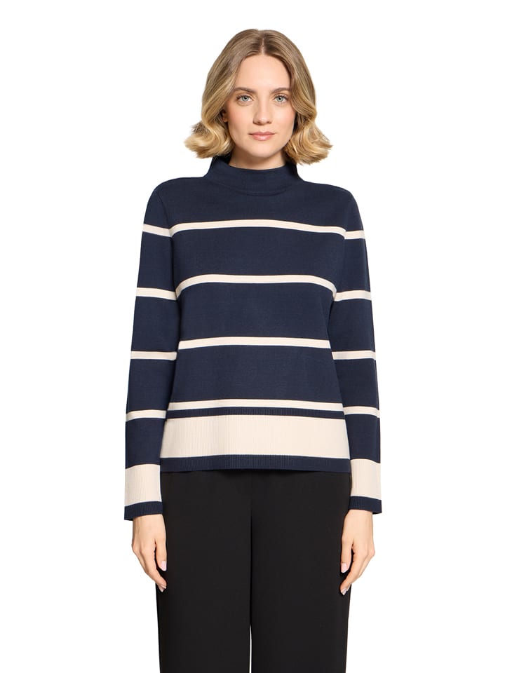 Pullover in Dunkelblau