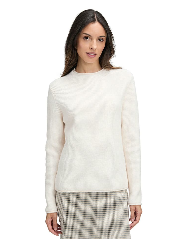 Pullover in Creme