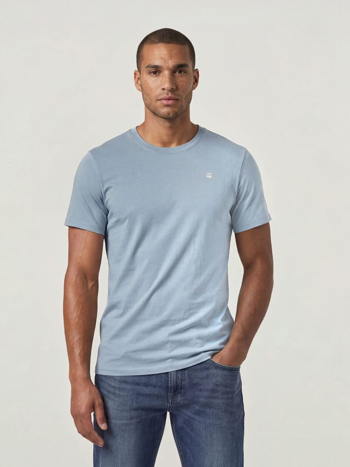 Shirt in Hellblau