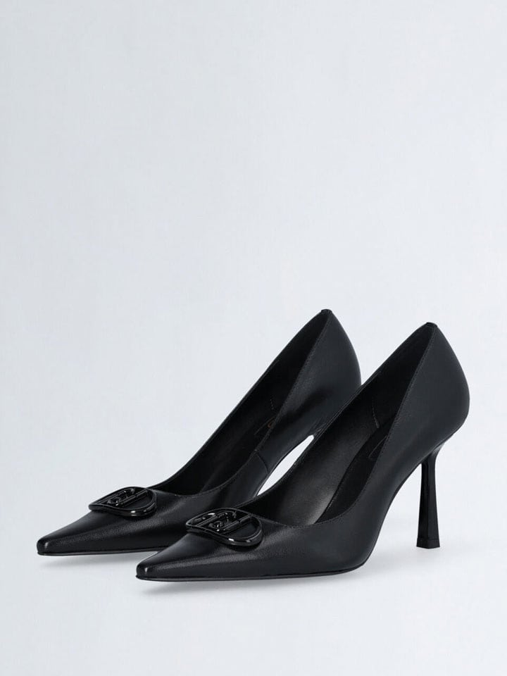 Leder-Pumps in Schwarz