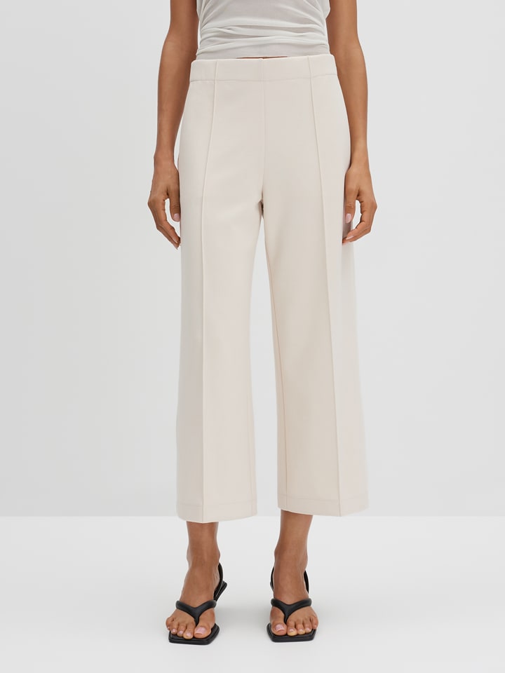 Hose in Creme