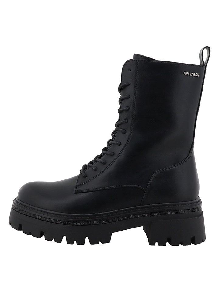 Boots in Schwarz