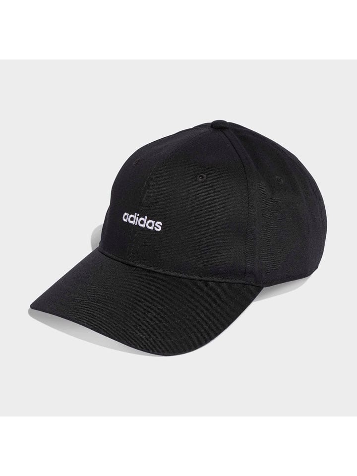 Cap in Schwarz