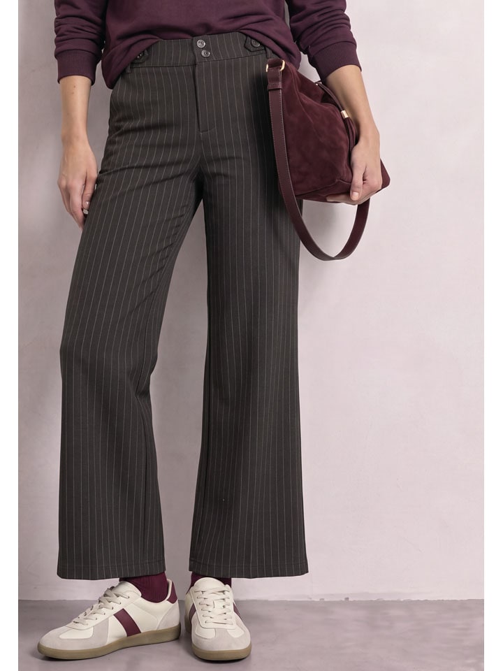 Marlenehose in Braun