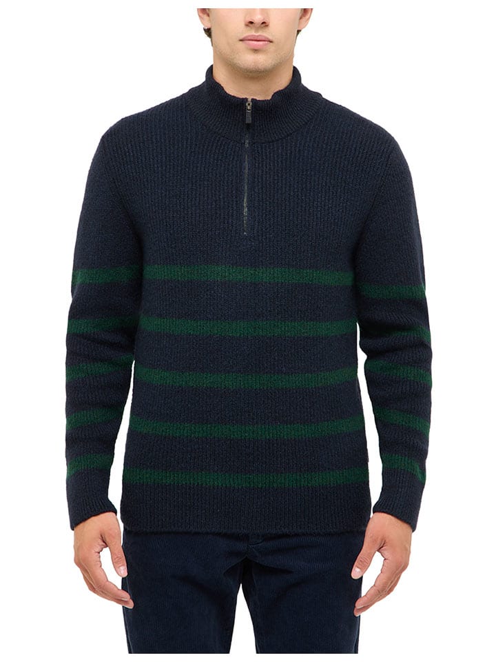 Sweter w kolorze granatowym