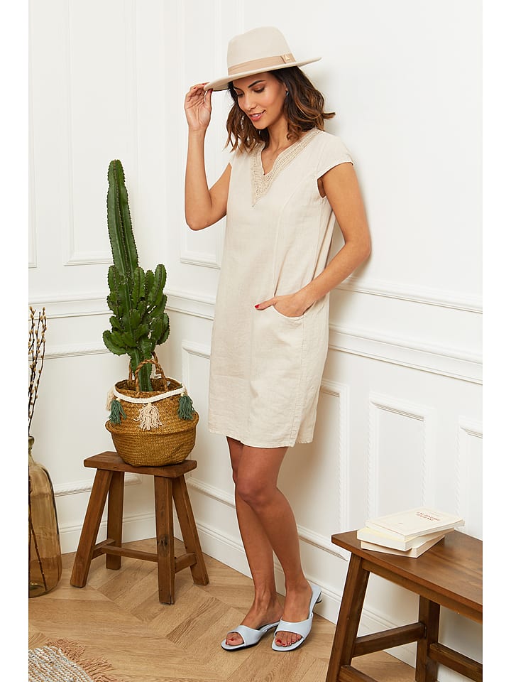 Leinen-Kleid in Beige