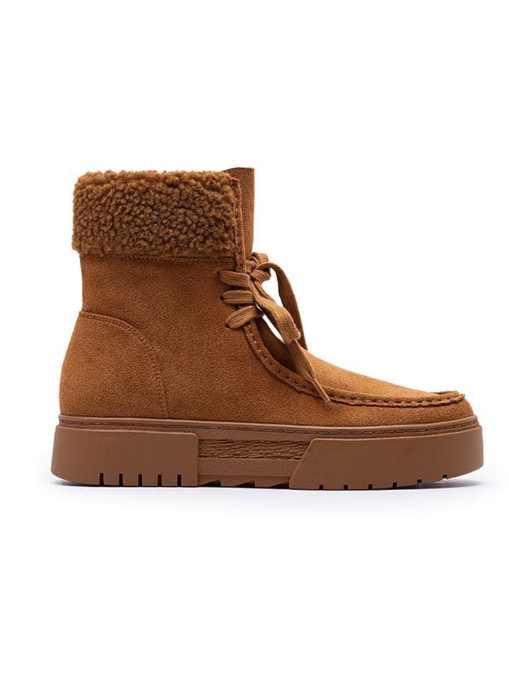 Boots camel