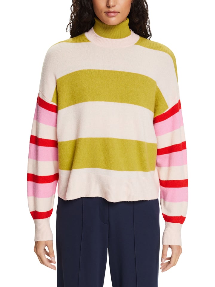 Sweter ze wzorem