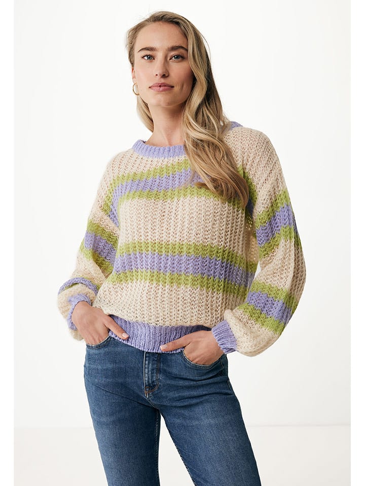 Sweter w kolorze beżowym