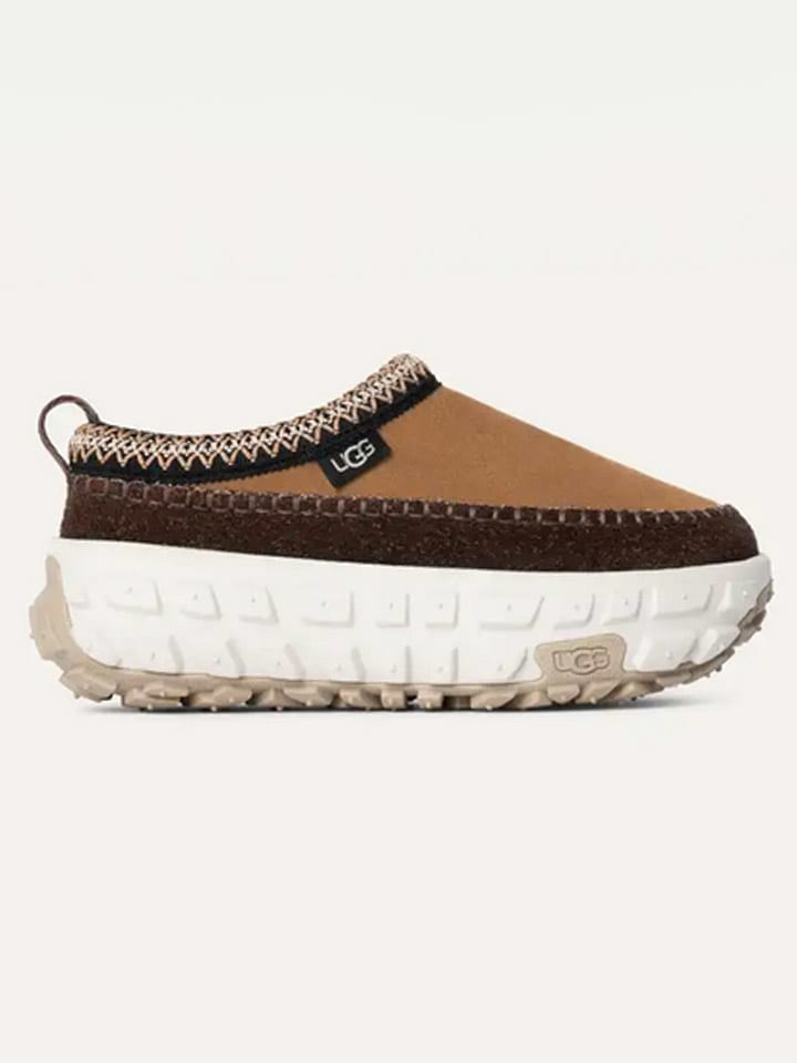 Enkelboots met schapenvacht "Venture Daze" lichtbruin/bruin