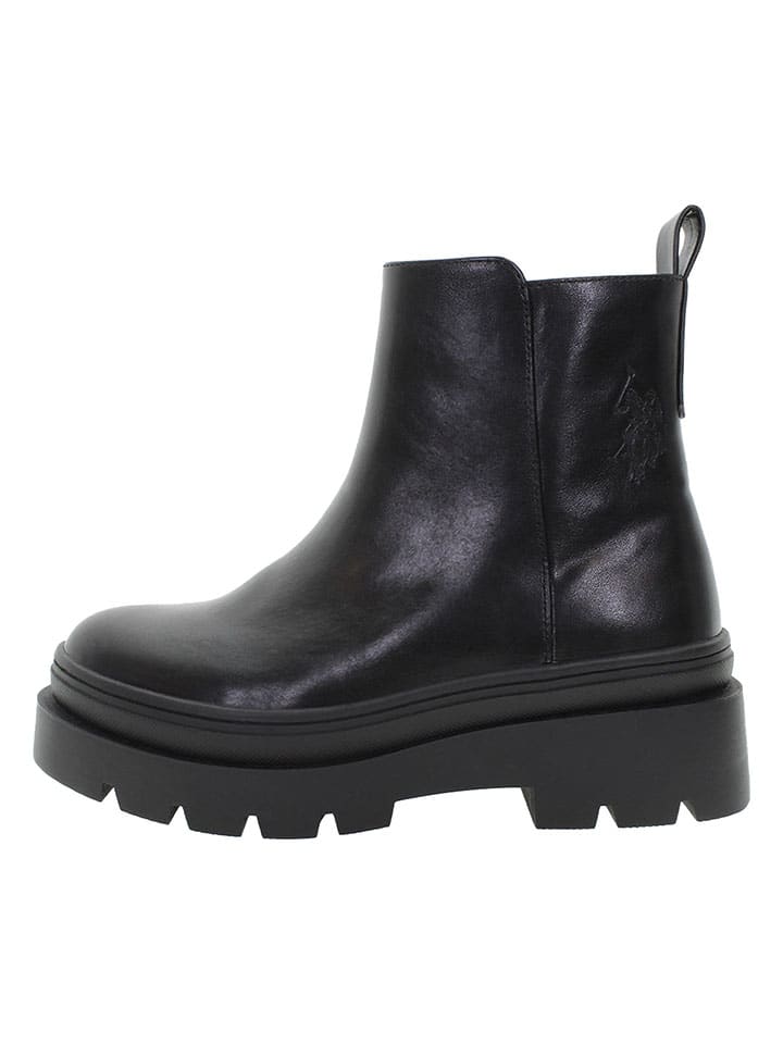 Boots in Schwarz