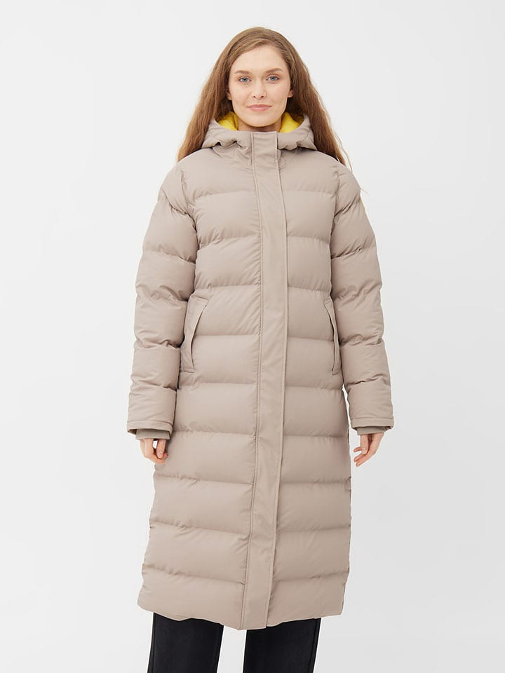 Wintermantel in Beige