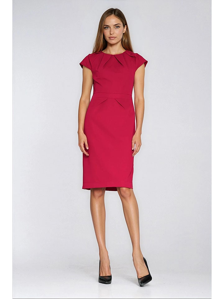 Kleid in Rot