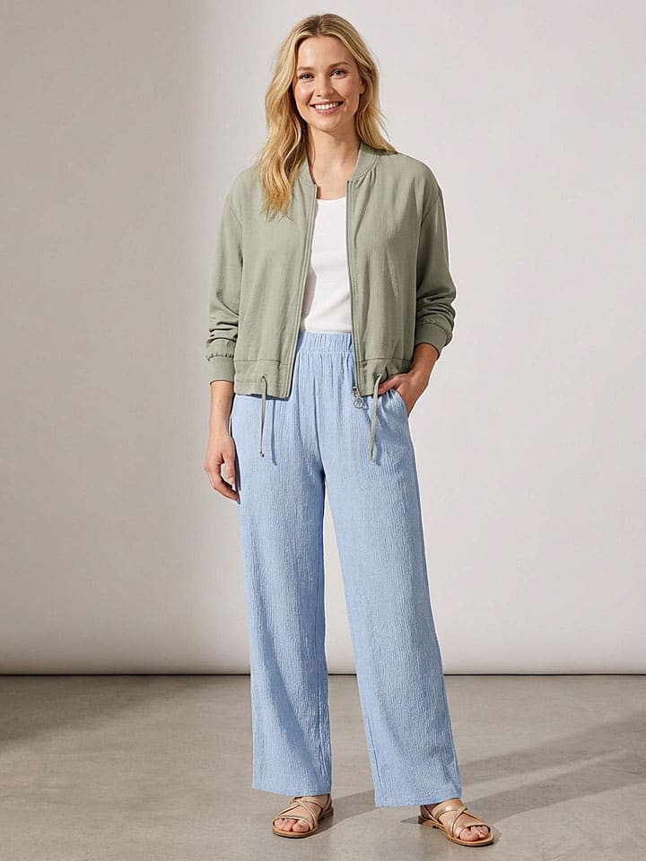 Kurtka w kolorze khaki