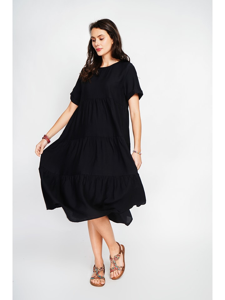 Kleid in Schwarz
