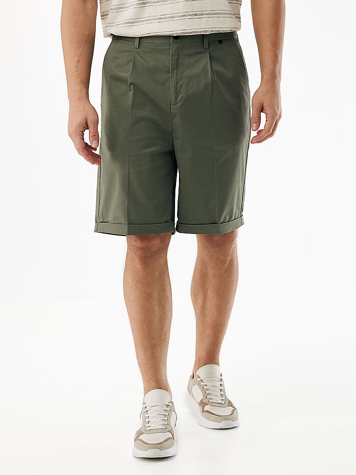 Szorty chino w kolorze khaki