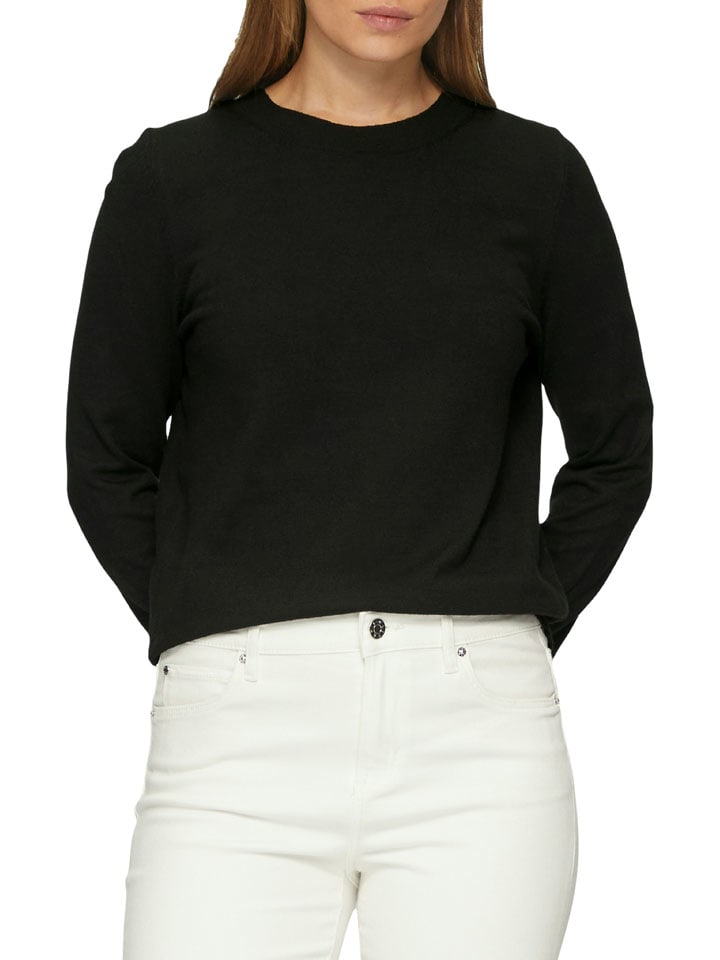 Sweter w kolorze czarnym