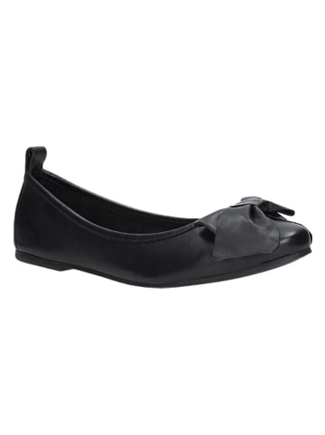 Wojas Leren ballerina's zwart