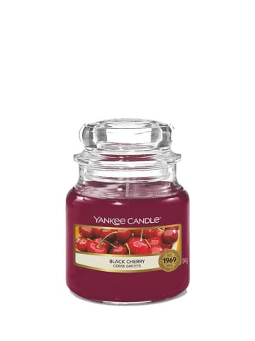 Yankee Candle Mała świeca zapachowa - Black Cherry - 104 g