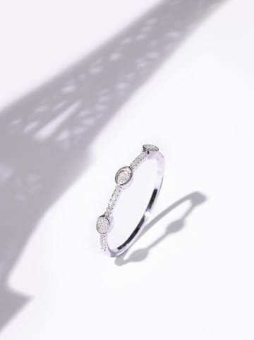 DIAMOND & CO Witgouden ring "Merveilleuse" met diamanten