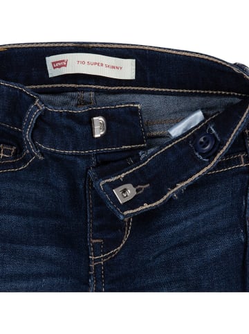 Levi's Kids Dżinsy "710" - Super Skinny fit - w kolorze granatowym