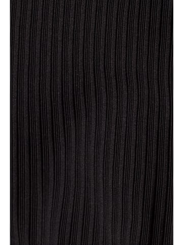 made of emotion Kleid in Schwarz