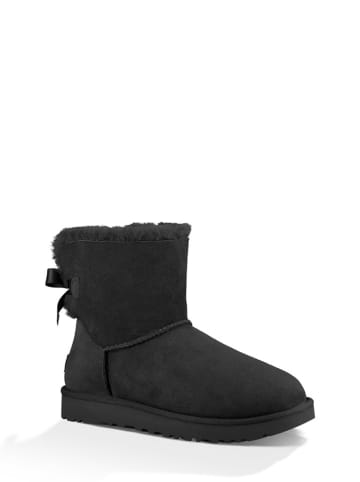 UGG Botki "Mini Baily Bow" w kolorze czarnym z wełny jagnięcej