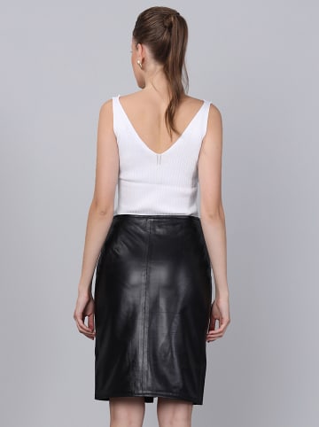 Basics & More Lederrock in Schwarz
