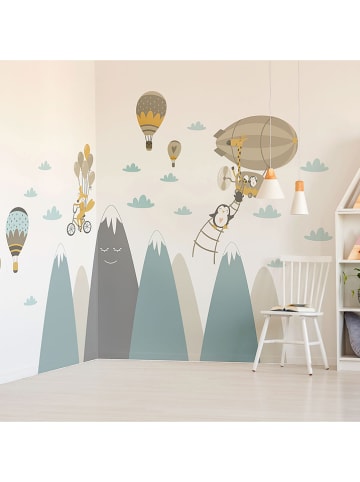 Ambiance Wandtattoo "Scandinavian Mountains and Flying Animals"
