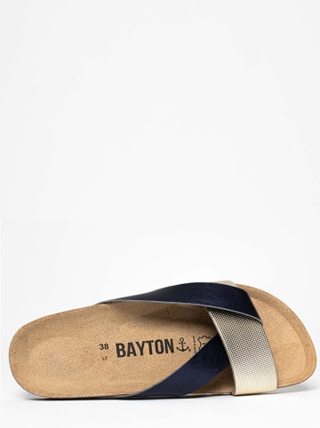 BAYTON Slippers "Mildura" goudkleurig/donkerblauw