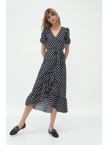 Nife Kleid in Schwarz