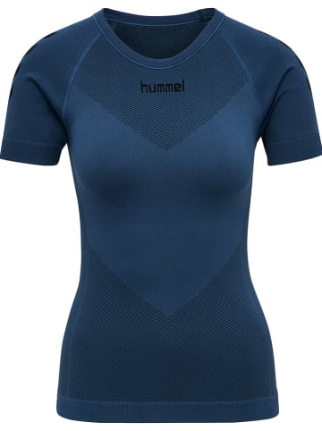 Hummel Koszulka sportowa "First Seamless" w kolorze granatowym