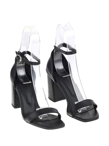 Lizza Shoes Leder-Sandaletten in Schwarz