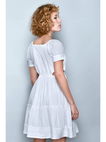 Tarifa Kleid in Weiß