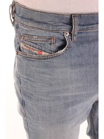 Diesel Clothes Dżinsy "Vider" - Regular fit - w kolorze błękitnym