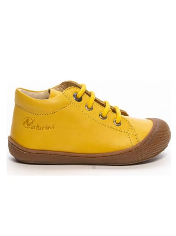 Naturino Skórzane sneakersy "Cocoon" w kolorze żółtym