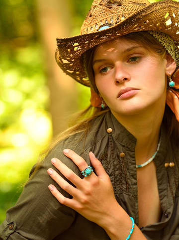 AMAZONIA Silber-Ring "Cihuateteo" mit Edelsteinen