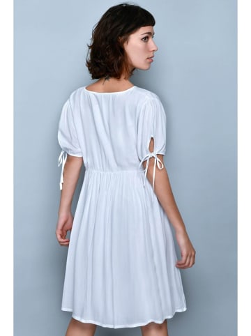 Tarifa Kleid in Weiß