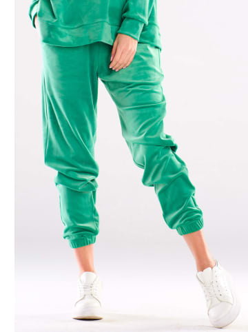 Awama Spodnie dresowe w kolorze zielonym