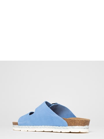 BAYTON Leren slippers "Benalla" lichtblauw